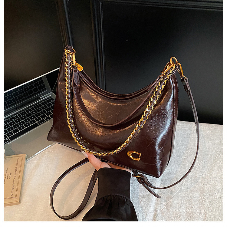 High-End Satchel Chain Bag for Women 2025 New Fashion Versatile Shoulder Crossbody Bag Simple and Stylish Armpit Bag High-End Satchel Chain Bag for Women 2025 New Fashion Versatile Shoulder Crossbody Bag Simple and Stylish Armpit Bag