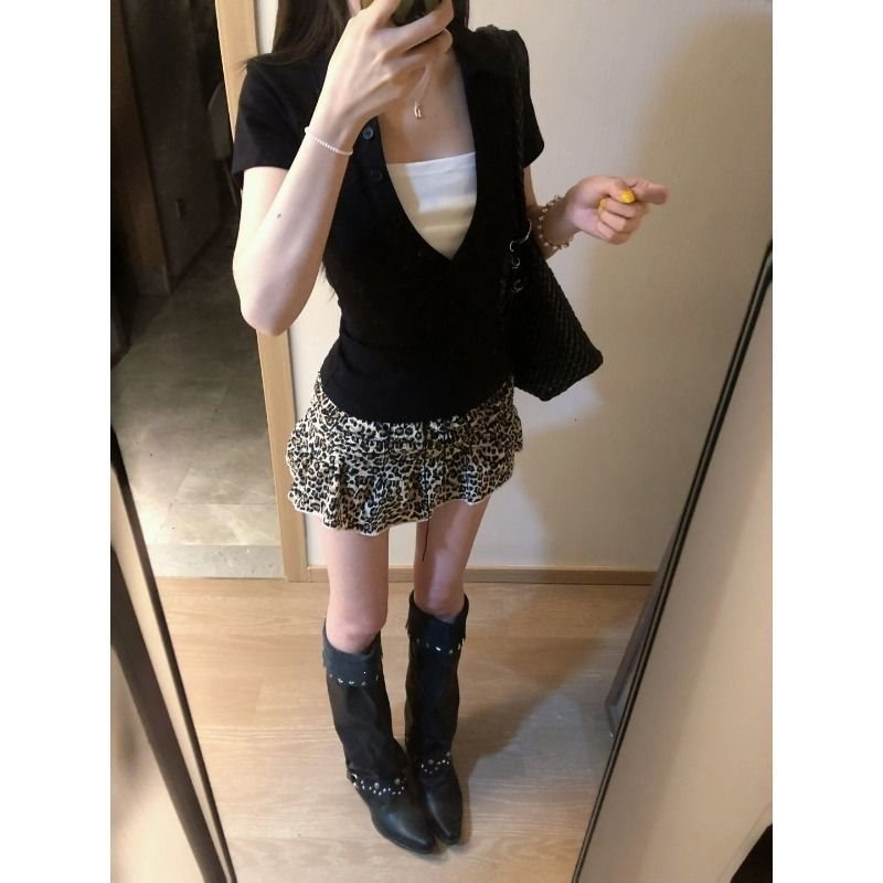 美式撞色POLO领假两件正肩短袖T恤女夏季修身显瘦设计感短款上衣