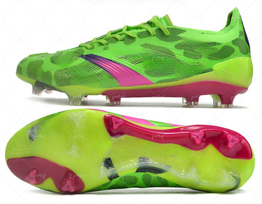 Zapatos de fútbol FG de caña alta, muy vendidos en el extranjero, completamente tejidos con cordones, un par disponible para la venta, buscamos agentes.