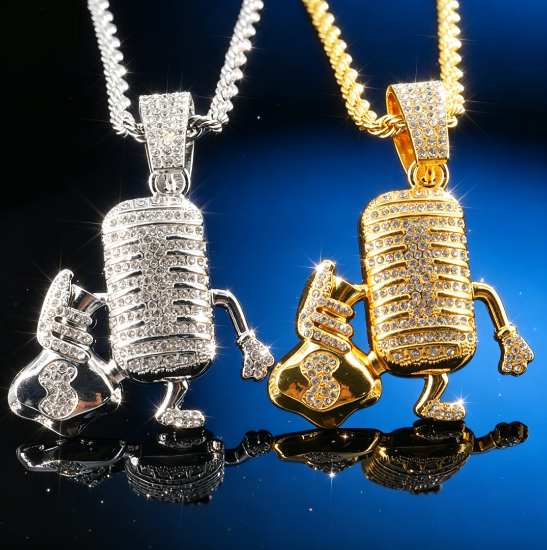 Pokémon transfronterizos llenos de diamantes super sueños pop hip hop bolsas de mano micrófono colgante joyería collar cubano hombre