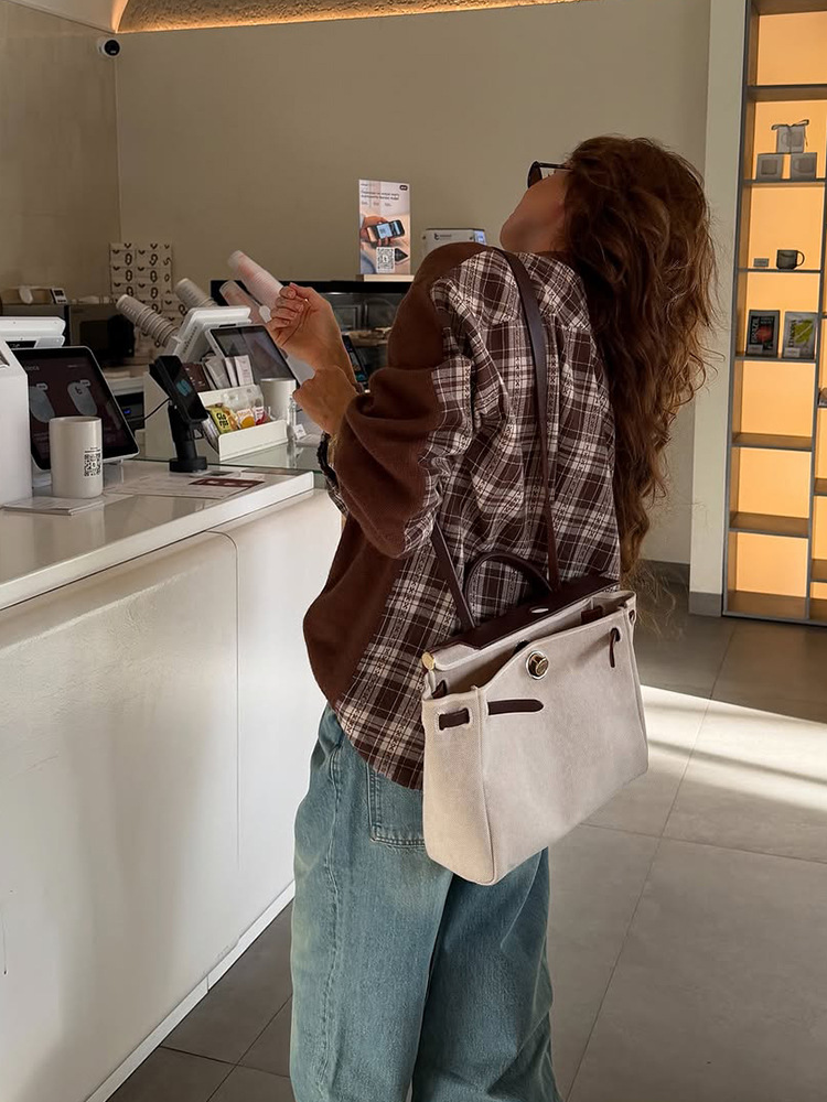 Moda chic casual tejido de lana empalmado atrás cardigan de manga larga estriado 2025 otoño nuevo estilo transfronterizo europeo y americano image 5