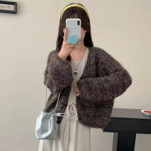 秋冬V领纯色高级感慵懒风宽松显瘦长袖短款针织开衫毛衣外套女