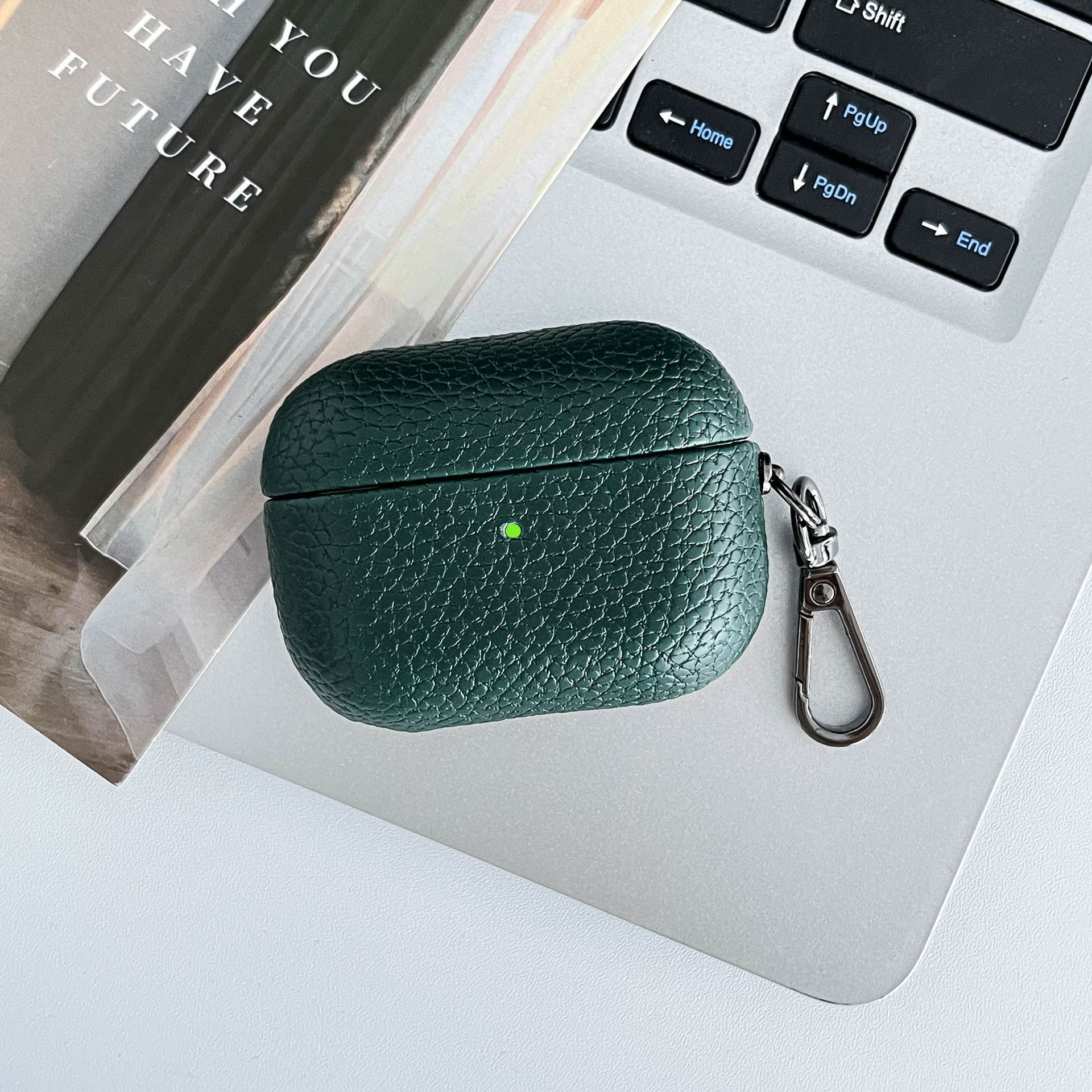 35g Weight iPhone Applicable Brands Bluetooth earbuds case Classification tpu Material Solid Color Pattern Vintage Style, Simple Style Style Injection Molding Craft Tpu Solid Color Injection Molding Vintage Style Simple Style Bluetooth Earbuds Case Phone Accessories 15