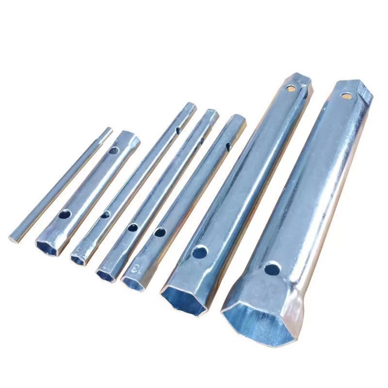 厂家直销钢管火花塞套筒扳手割草机套管配套工具配件空心套筒批发