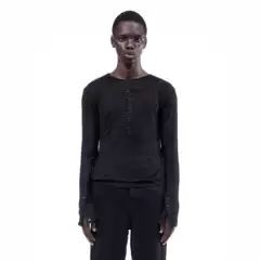 2025 New Arrival Dark Academia Style Slim Fit Long-Sleeve T-Shirt with Button Accents for Spring and Fall