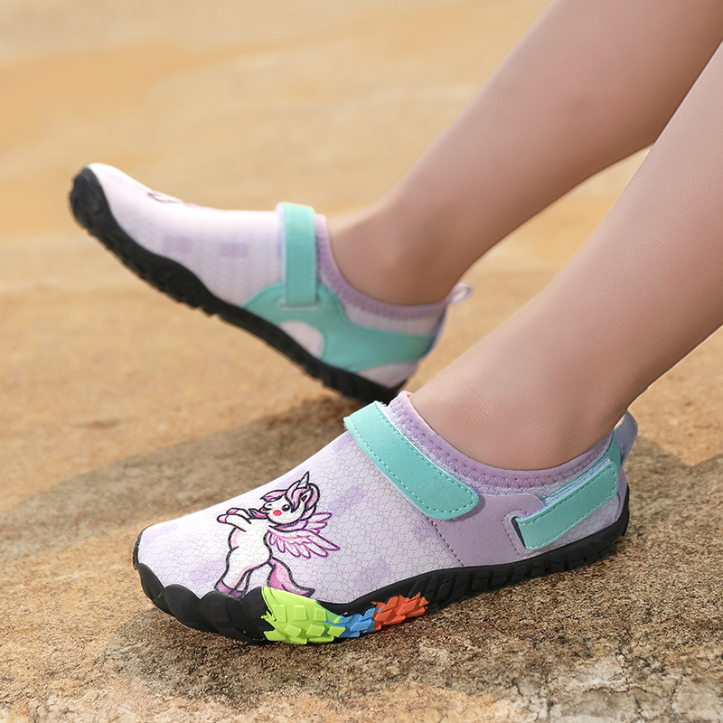 Children's Water Shoes, Non-Slip Beach Shoes, Diving Shoes for Boys and Girls, Baby Anti-Cut Seaside Swimming Shoes Children's Water Shoes, Non-Slip Beach Shoes, Diving Shoes for Boys and Girls, Baby Anti-Cut Seaside Swimming Shoes