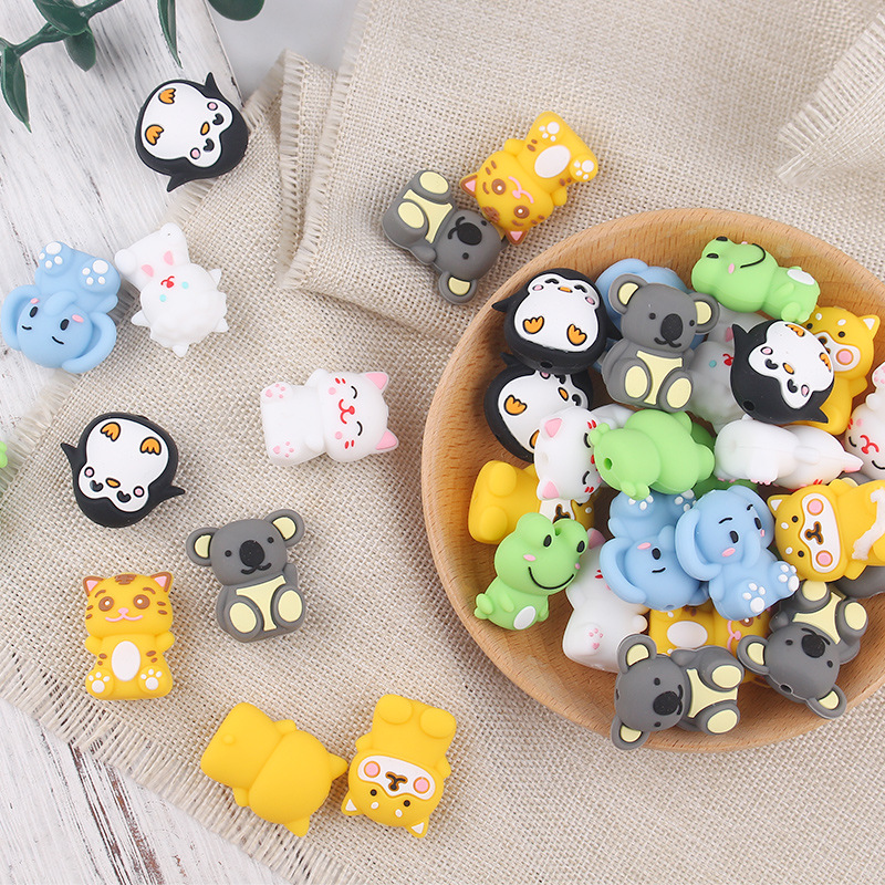 Productos para bebés de dibujos animados 3D animales de silicona joyas DIY bebés creativos tetas cadena de pulsera de goma juguetes accesorios
