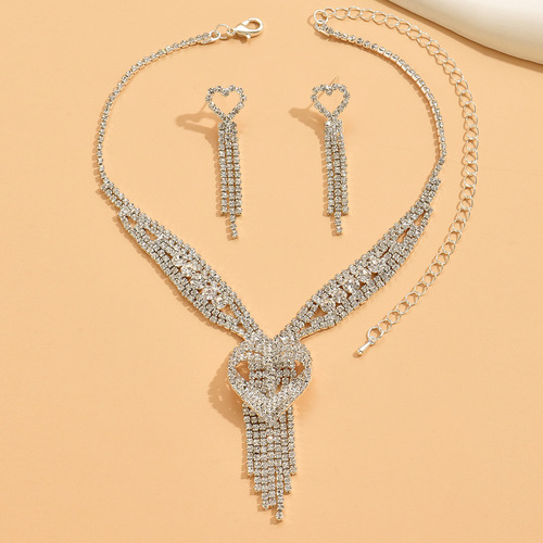 Cross-border European and American wedding photography studio bride's assembly accessories with sparkling full diamond three-layer heart tassel necklace/earring set