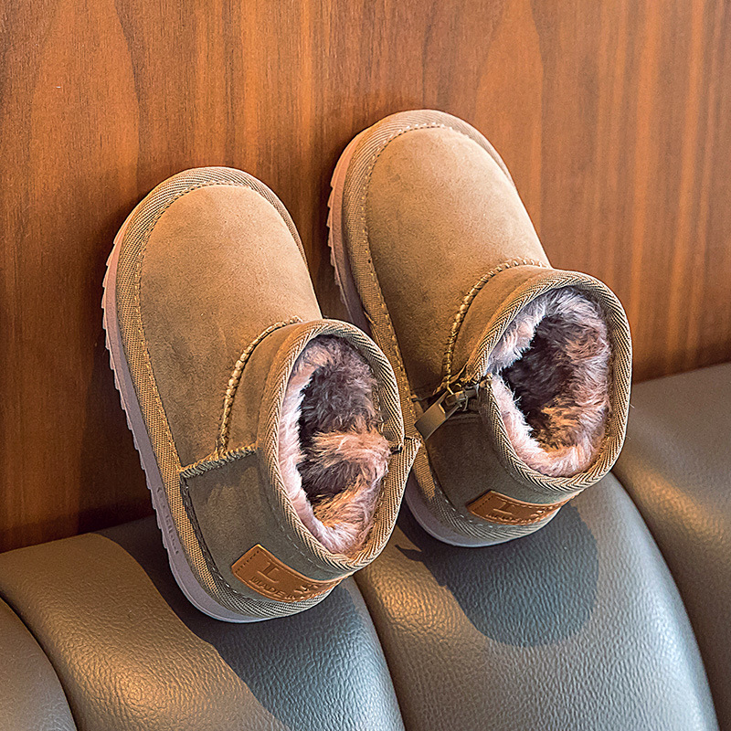 Stivali da neve per bambini 2023 Stivali corti da bambina con peluche spesso Stivali da bambino di medie e grandi dimensioni Scarpe di cotone per ragazzi Calde_voghion.com