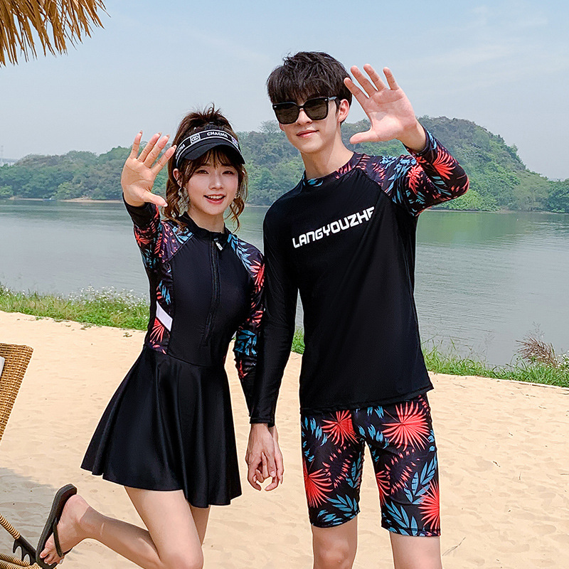 2023 New Japanese and Korean Couple's Long Sleeve Shorts Split Two-piece Surfer Suit Large Size One-piece Skirt Swimsuit for Women