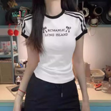 美式复古三杠条纹短袖T恤女夏季新款设计感小众正肩短款别致上衣