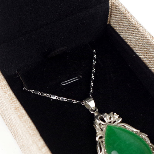 Linen Buddha Bead Storage Retro Bracelet Bracelet Bracelet Box Packaging Jewelry Box Tassel Wooden Box Wholesale