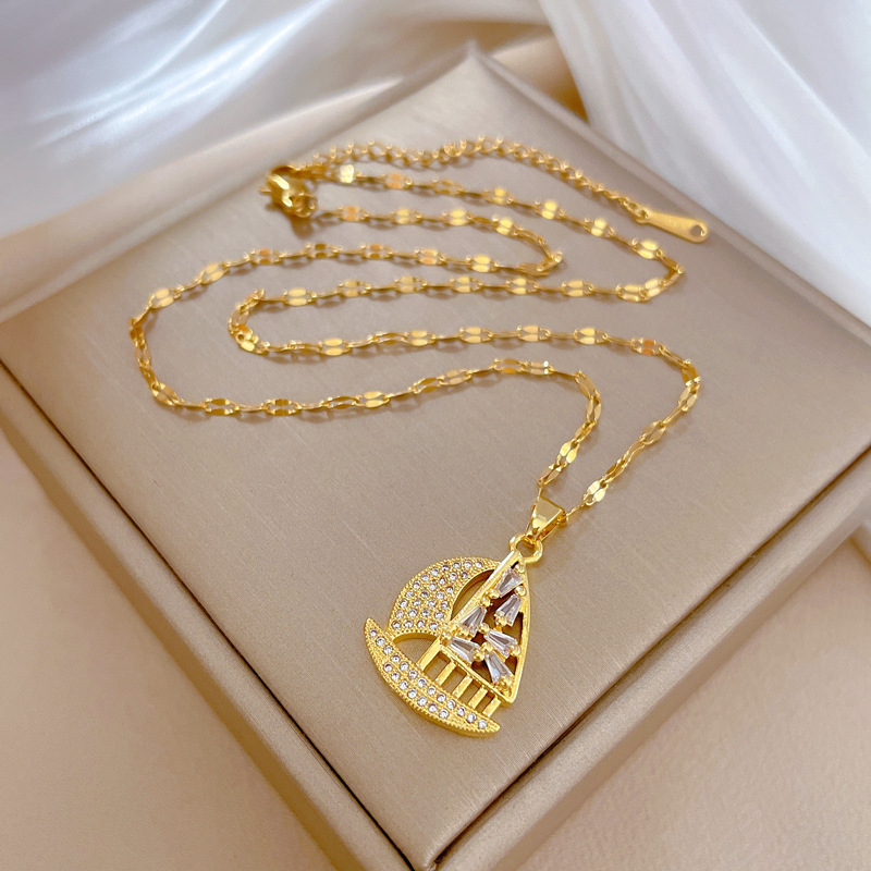 Luxurious Ship Stainless Steel Copper Plating Zircon Pendant Necklace