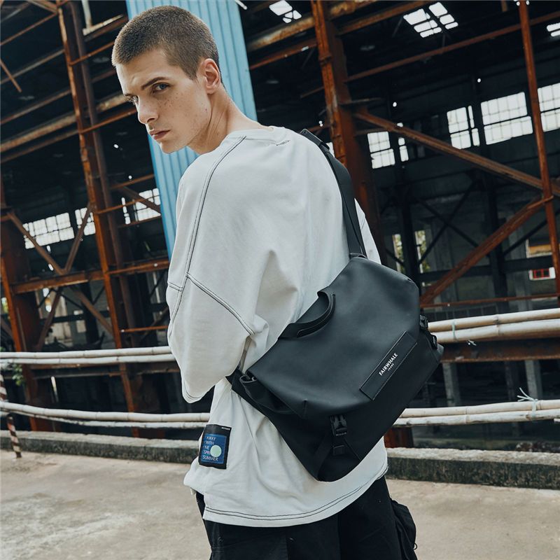 2024 New Casual Crossbody Bag Trendy Korean Fashion Trendy Handbag Men's Bag Backpack