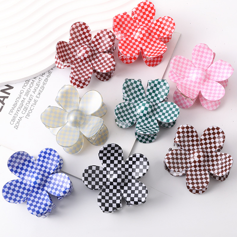 50g Weight Simple Style Classic Style Women's Plumeria Acrylic Handmade Hair Claws