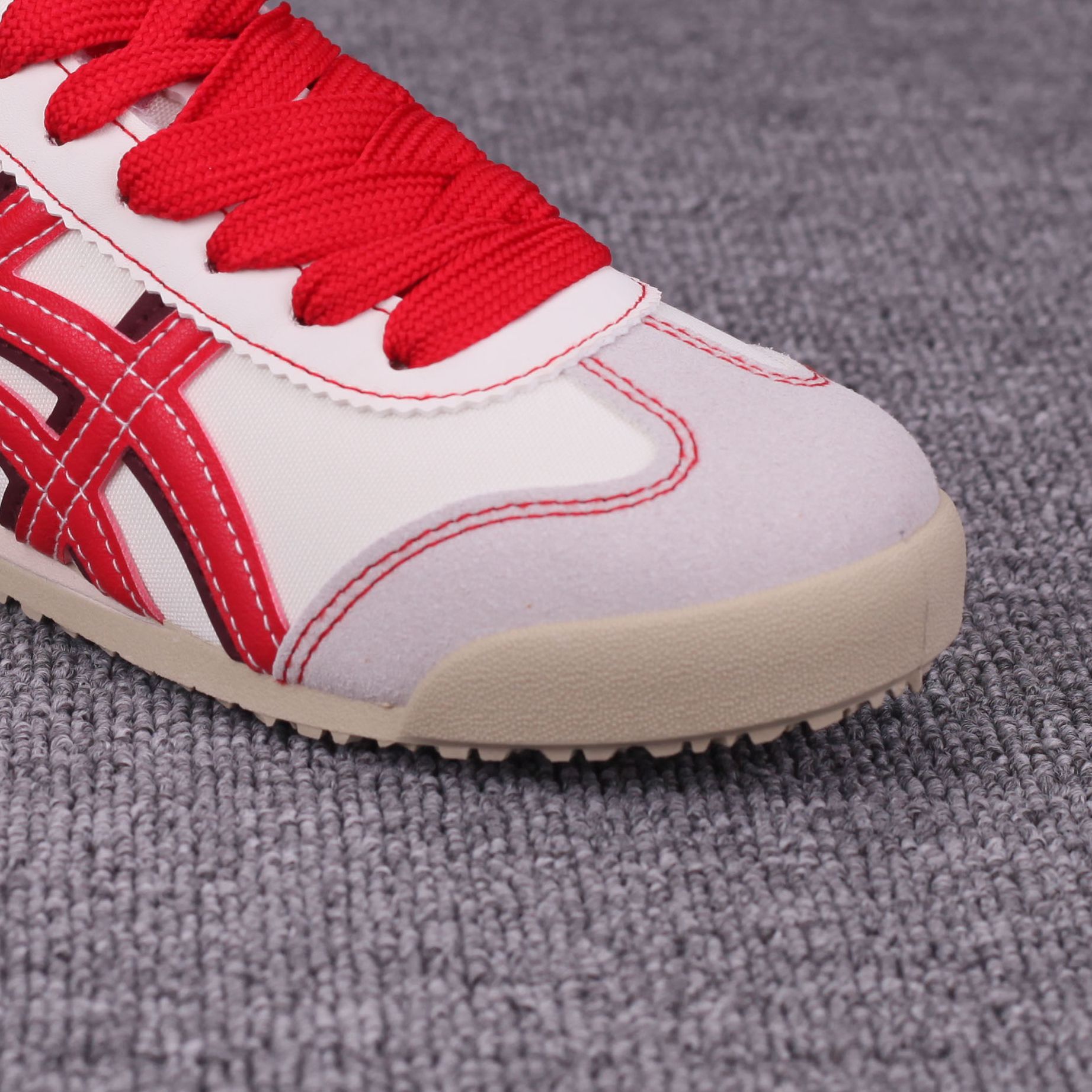 Summer Popular Forrest Gump Shoes Year of the Snake Limited White and Red Men's and Women's Low-Top Casual Shoes Couple Sneakers Low-Top Moral Training Shoes