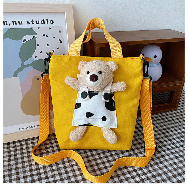 Japanese-style InS-style cute cartoon bear doll, girl student canvas crossbody bag, funny and unique single-shoulder bag undefined