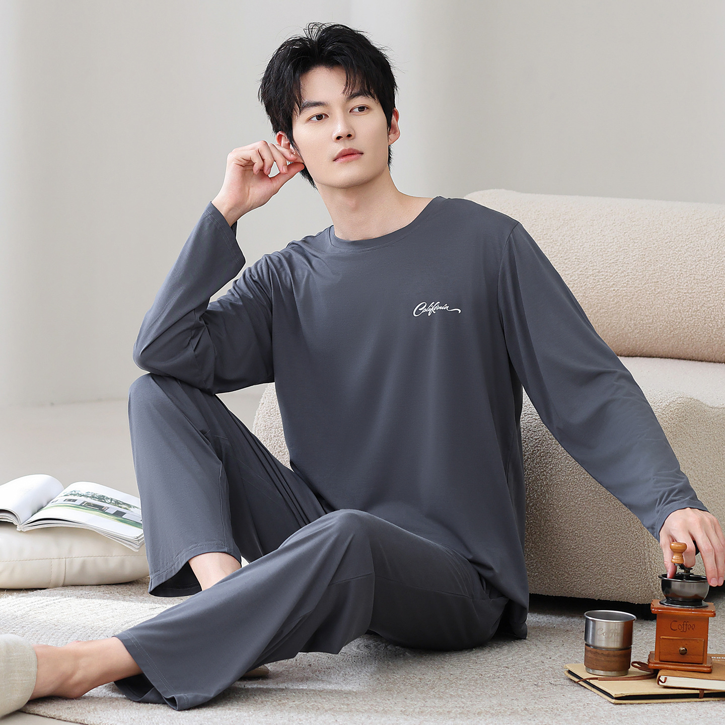 Modal Pajamas Spring and Autum Men's Pure Color Round Neck Casual Large Size Can Be Worn Outside Autum Long-Sleeved Home Clothes Set