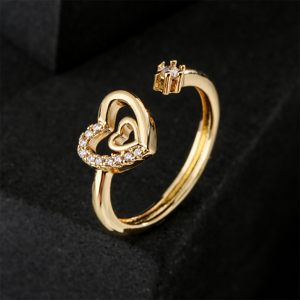 Bague Design Simple Anneau Ouvert Zircon En Forme De Coeur Plaqué Or 18 Carats display picture 3