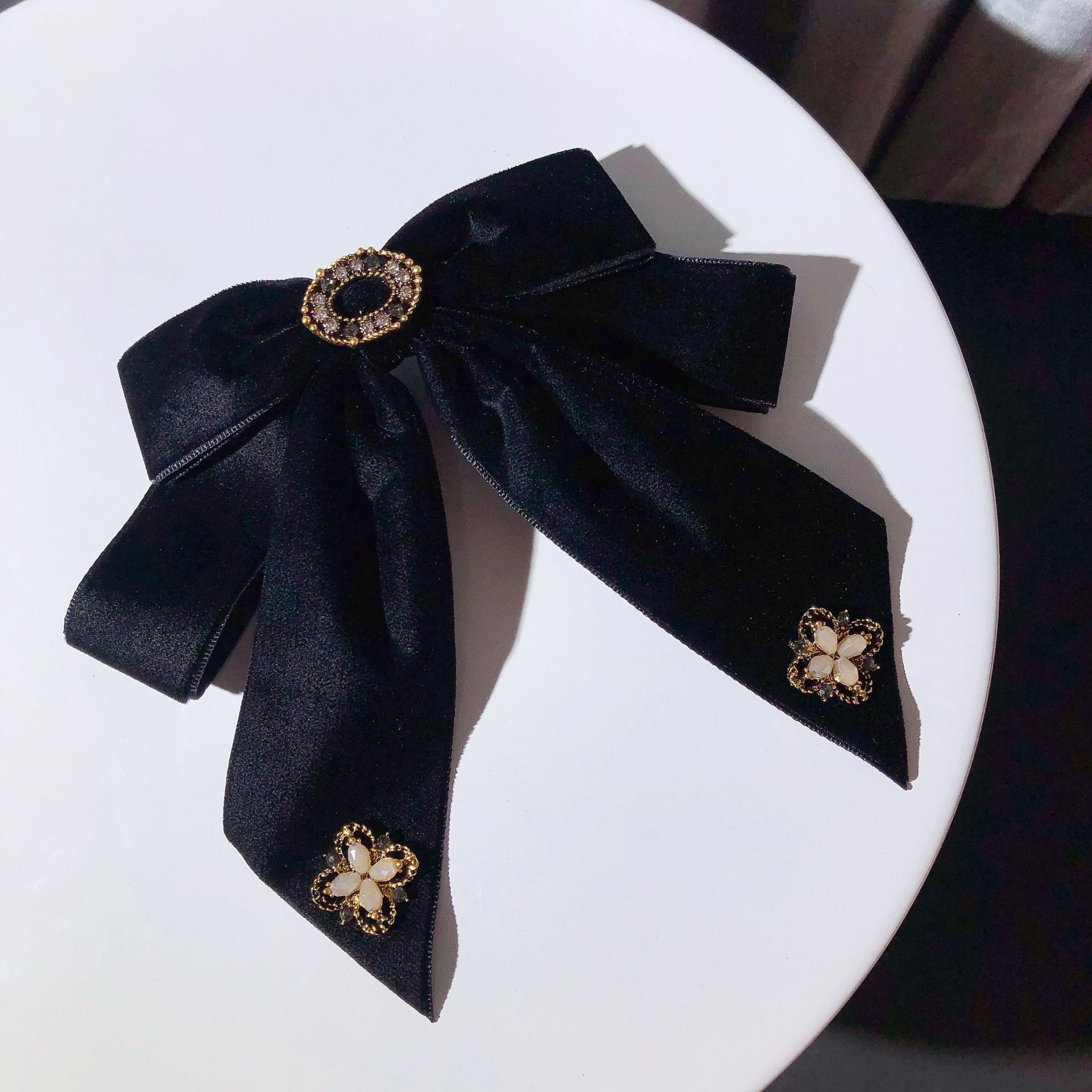 Lazo decorativo de terciopelo retro francés para mujer, lazo de aleación, broche rojo, accesorio, accesorio de vestir, color burdeos