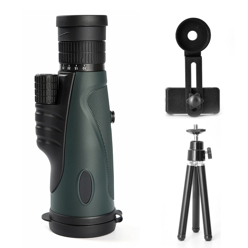 기본 구성품 + 사진 촬영 클립 + 2단 메탈 삼각대