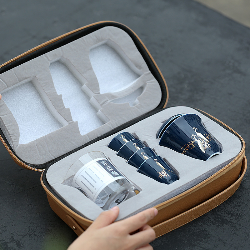 Outdoor Travel One Pot Four Cups Ceramic Quick Cup Portable Kung Fu Tea Set Tea Cup Set Company Souvenir