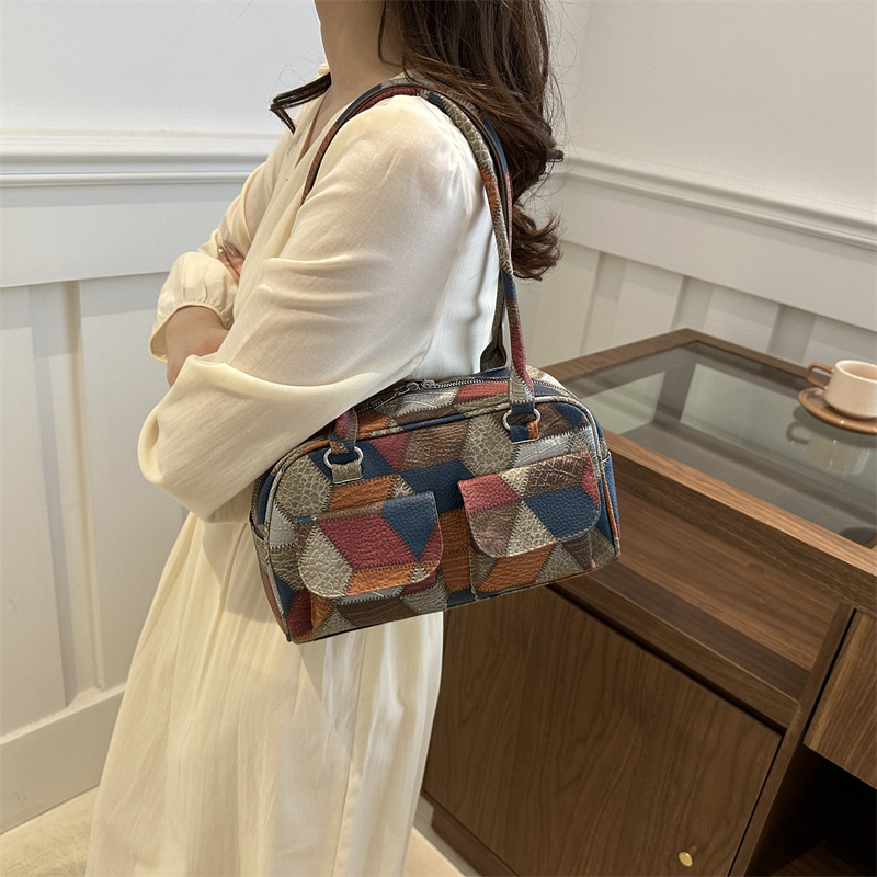 Bolsa de béisbol de tendencia de moda para mujeres 2024 verano nuevo estilo coreano simple versátil bolso de hombro nicho sensación de alta calidad