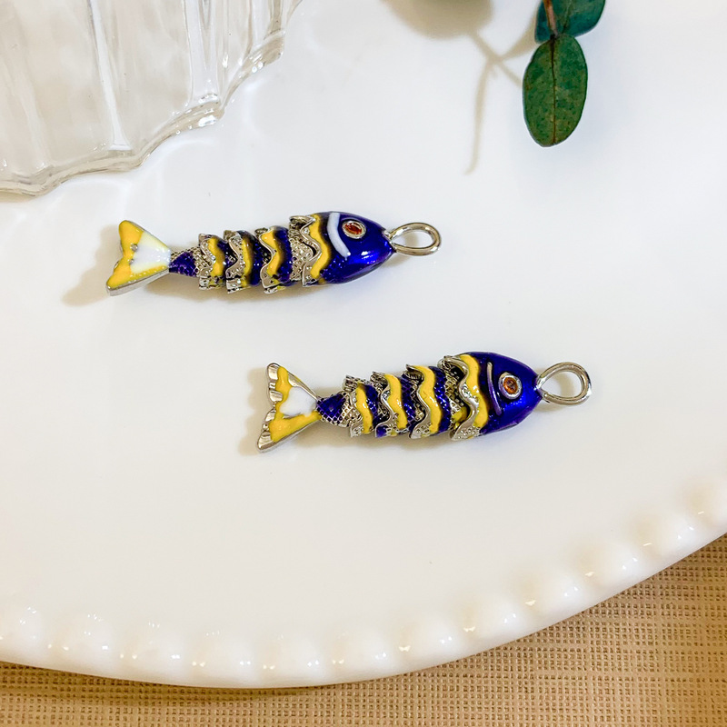 ペンダントヨーロッパとアメリカの夏のオーシャンシリーズカラフルな魚のネックレスペンダントパーソナライズされたファッションハイエンド金魚ジュエリーアクセサリー|undefined