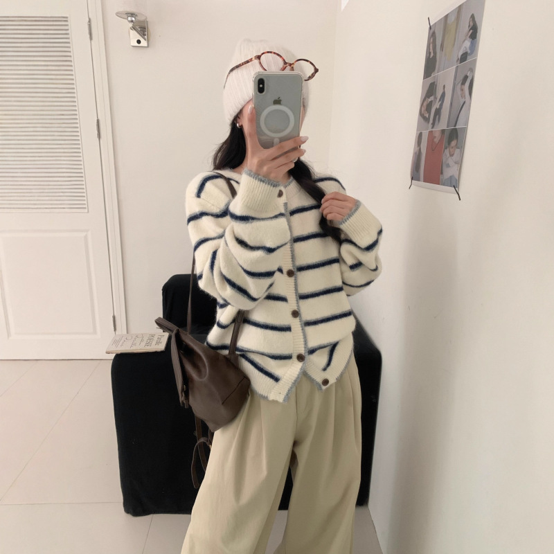 2025早秋韩系简约休闲百搭针织开衫女宽松休闲百搭上衣毛衣开衫|undefined