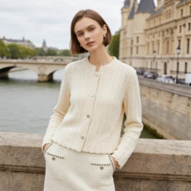 女式针织衫;女式羊毛衫;休闲裤