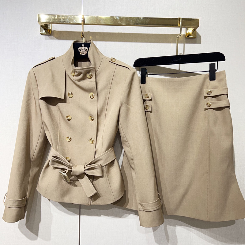 Small stand-up collar, double-breasted, long-sleeved, belted jacket, fishtail mini skirt, workwear set, European and American style, autumn/winter women's collection 2026