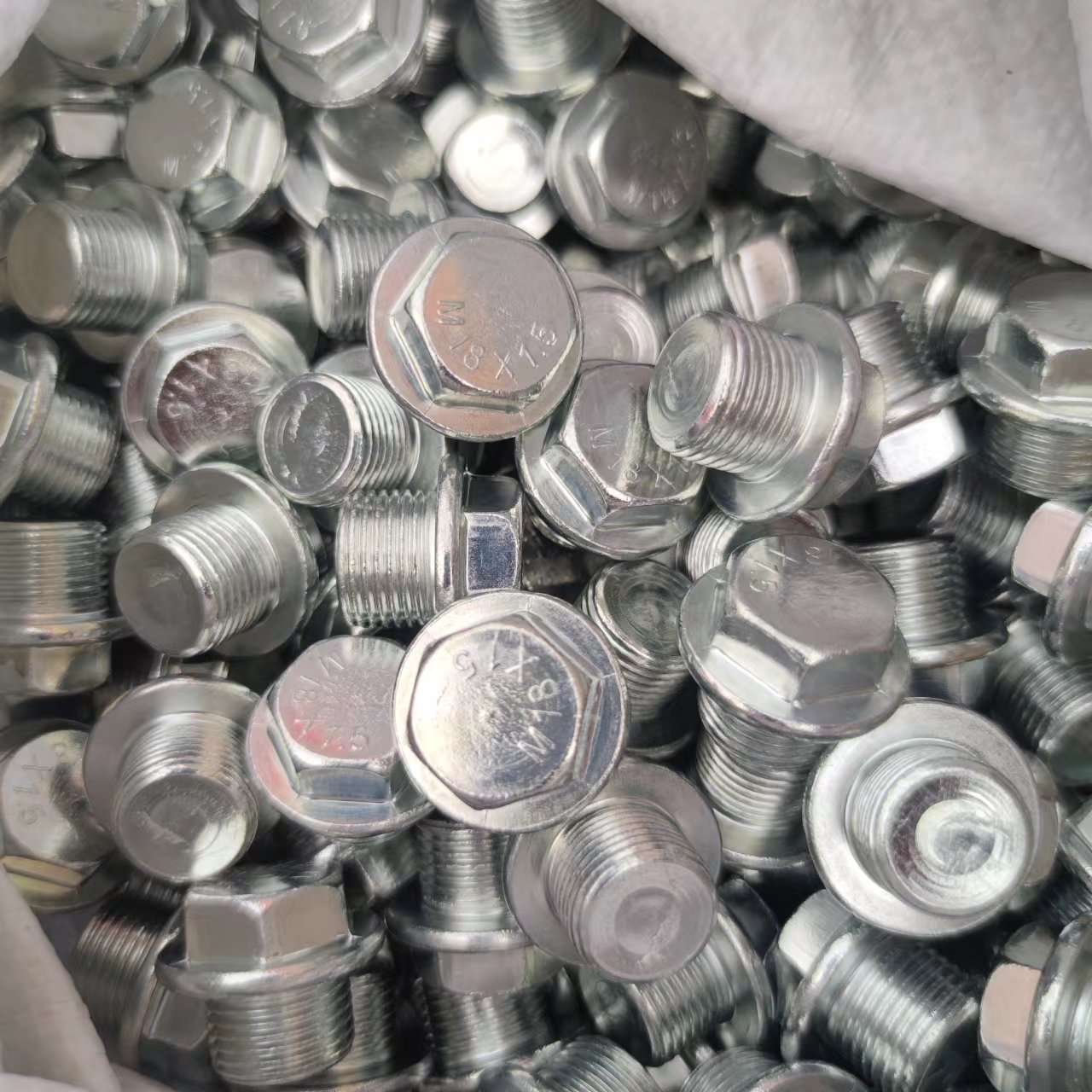 6e7e590095ca75f71d20b4706a12b9