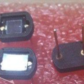 进口硅光电池 HP560 波长560nm 320nm-730nm 2.4*2.8mm 6.6㎡