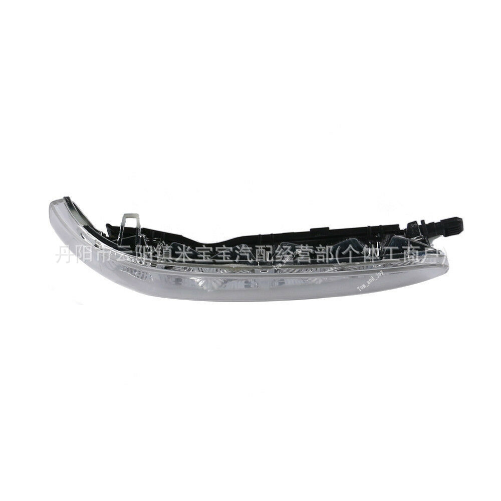 Suitable for 99-06 Mercedes-Benz W215 W220 S600 Reversing Mirror Turn Signal Light 2208200521/0621