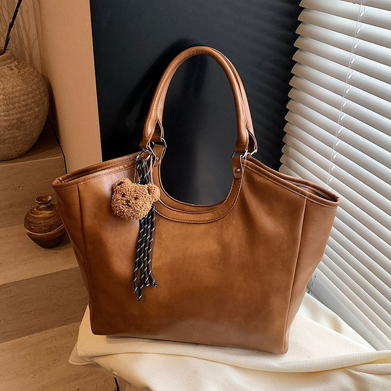 (Cross-border trading), handheld small design capacious underarm bag, high-end