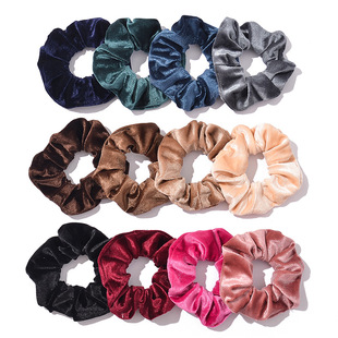 �������� ���R�d�F؛���b ���u12ɫ�z�qŮʿ���c�lȦ���Z�q�^��