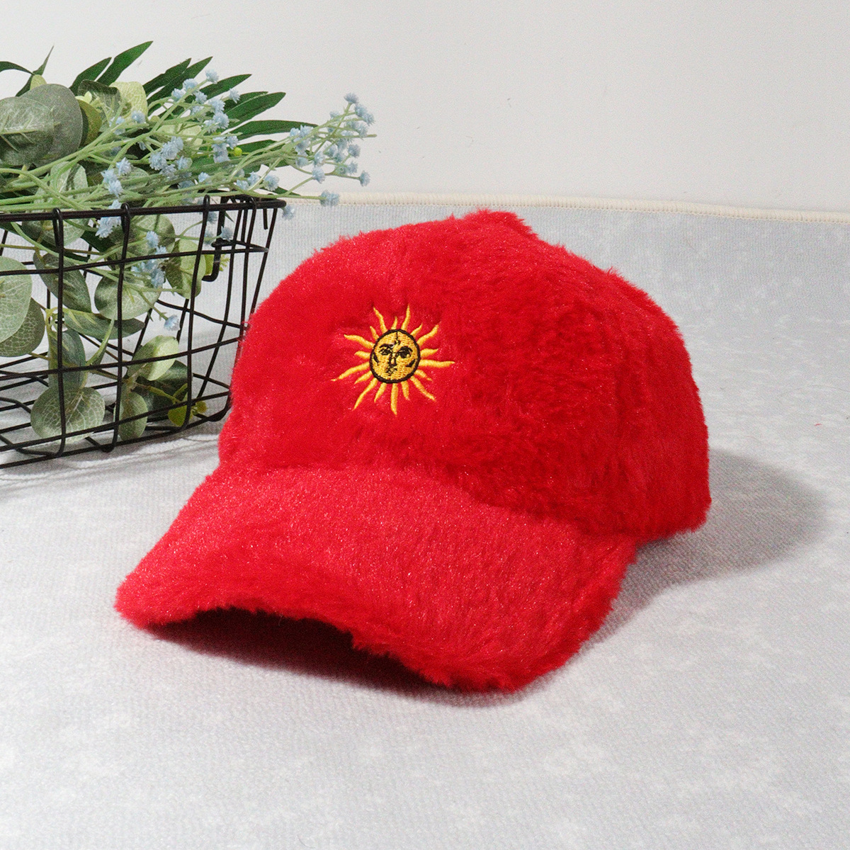 Unisex Plush baseball cap Sun embroidered duck hat Winter warm plush hat_voghion.com