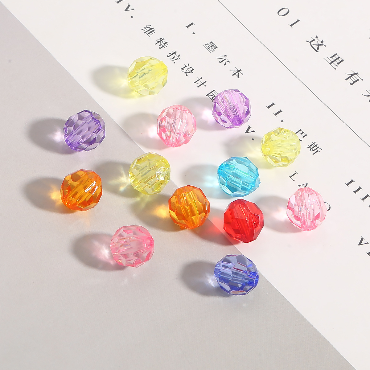 Acrílico de color mixto 32 cuentas transparentes de ángulo de corte DIY hechas a mano antiguas pinzas de pelo collar pulsera accesorios de material de cuentas image 10