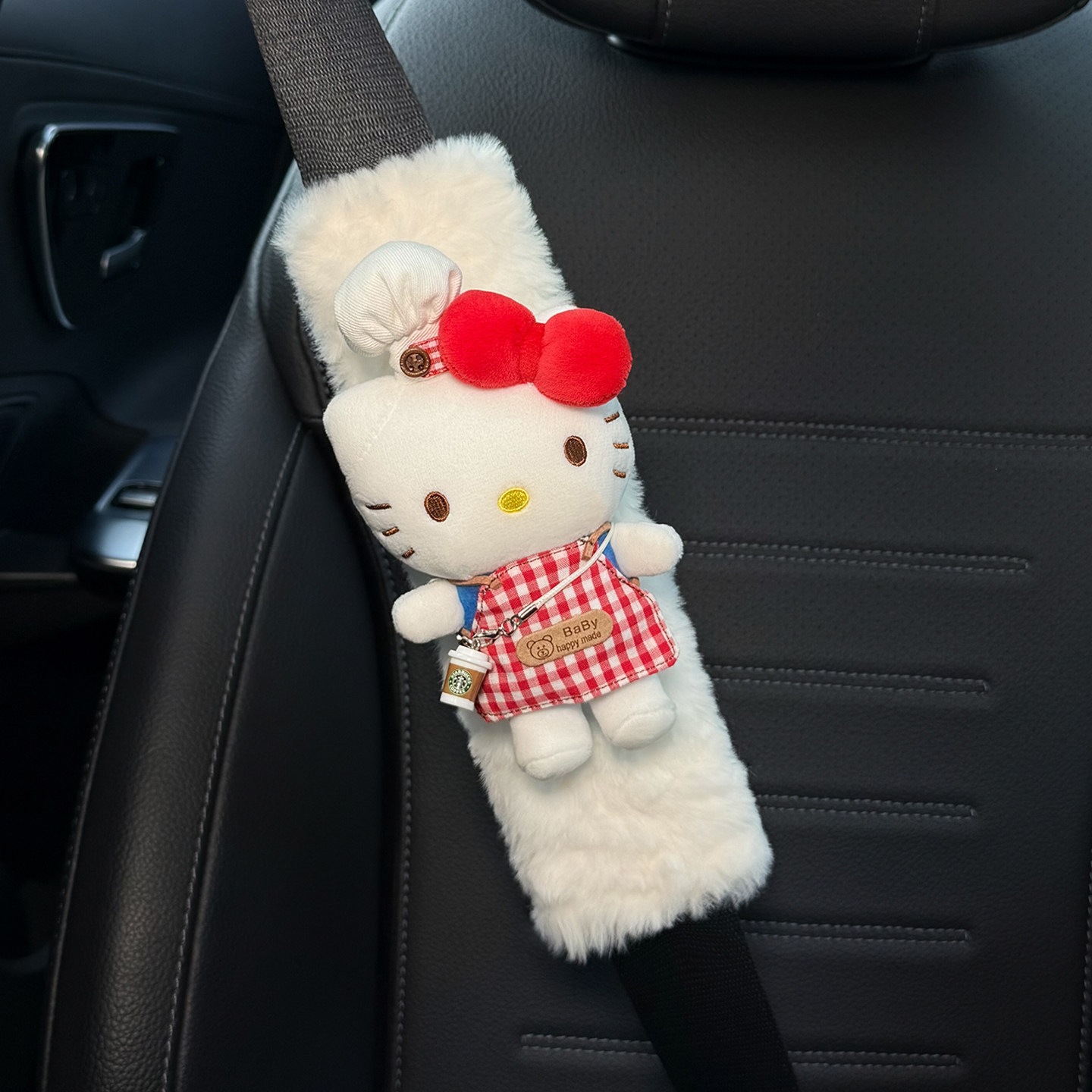 Cute KITTY car seatbelt shoulder pad, car interior seatbelt decoration, anti-abrasion clothing for couples, a pair for women