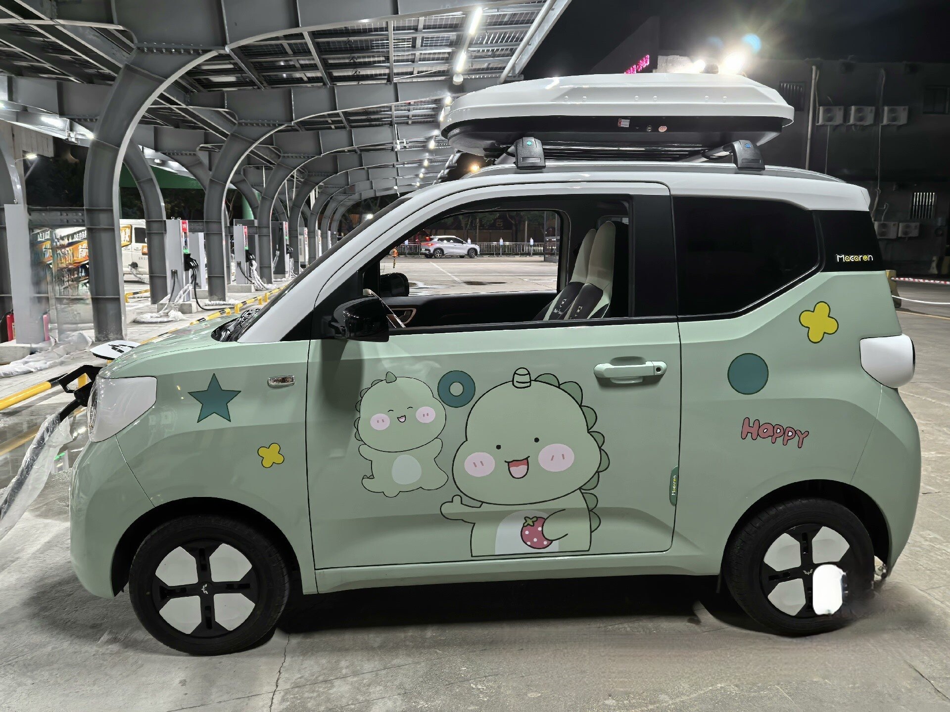 Suitable for Wuling Hongguang mini roof luggage box, third-generation macaron luggage rack, small SUV roof luggage box