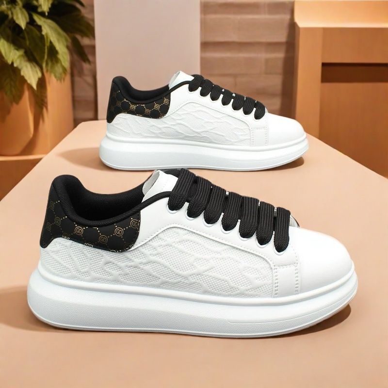 Trendy Brand Men's Shoes 2024 Autumn New Sports Board Shoes Korean Style Thick Sole High Beauty Value Casual Shoes Men's White Shoes 536