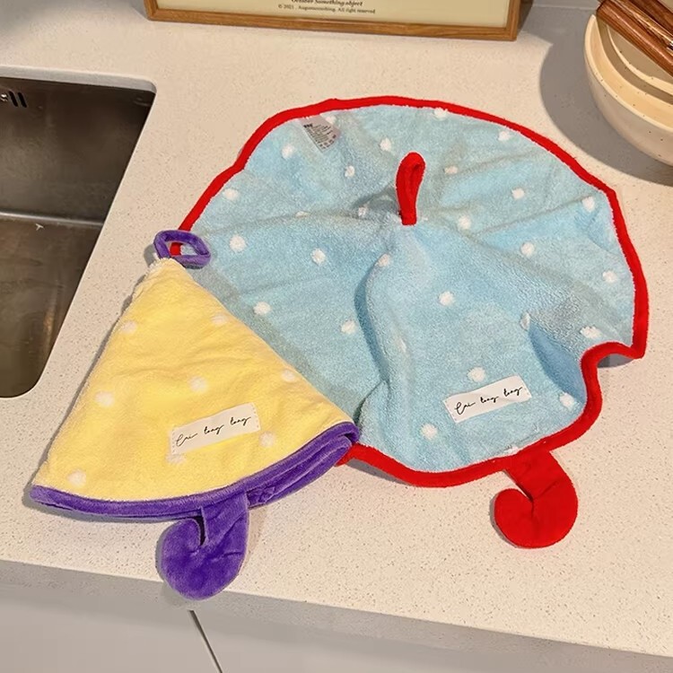 Cute Cartoon Hand Towel, Hangable Bathroom Absorbent Towel, Kitchen Cleaning Cloth, Creative Small Umbrella Hand Towel