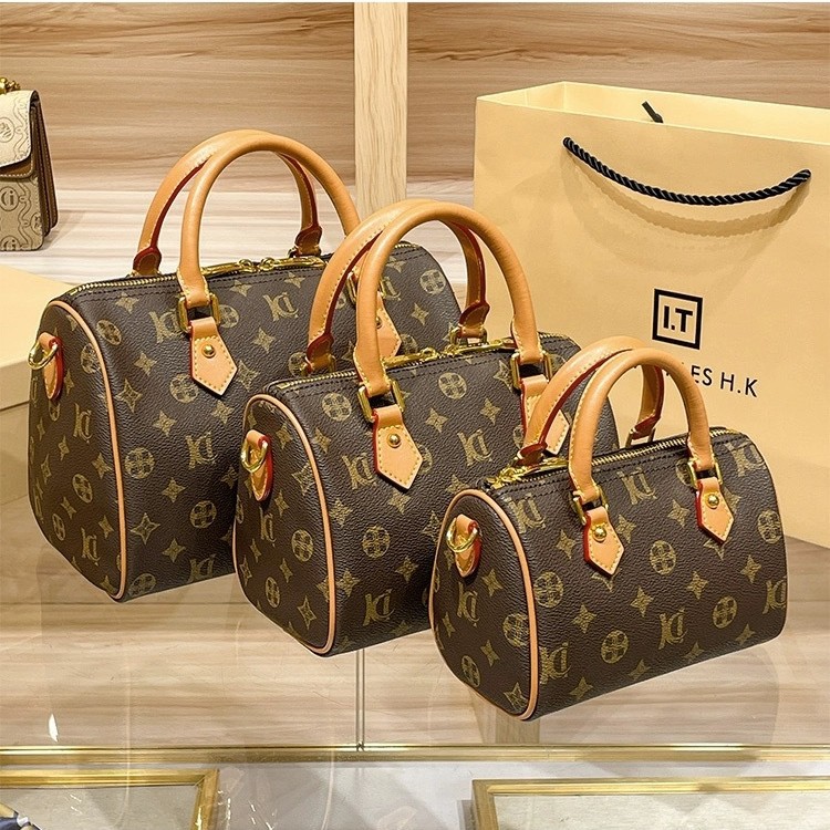 Produto real com etiqueta L Pillow 2025 Nova bolsa transversal Speedy em couro genuíno V Boston Fashion com estampa_voghion.com