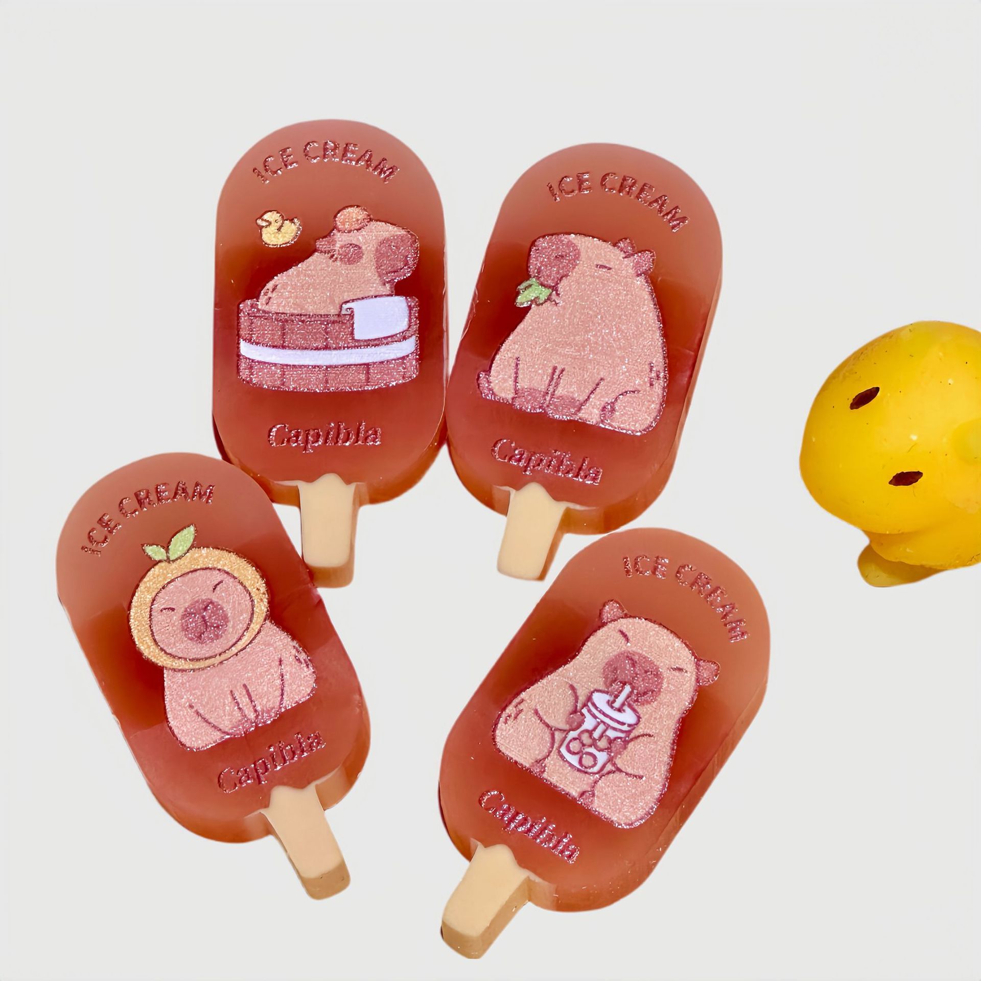 Nuevo capibara helado estilo borracha dibujos animados de alto valor facial para estudiantes limpiar el conjunto de goma limpia