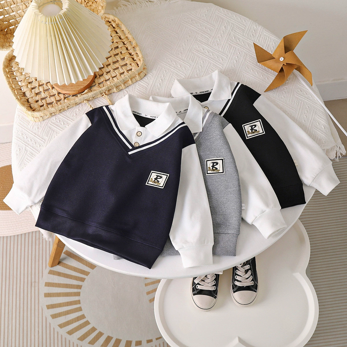 Толстовка для мальчиков 2025, новая весенне-осенняя толстовка в британском стиле, рубашка ПОЛО из двух частей, универсальная, модная, для мальчиков среднего и большого возраста