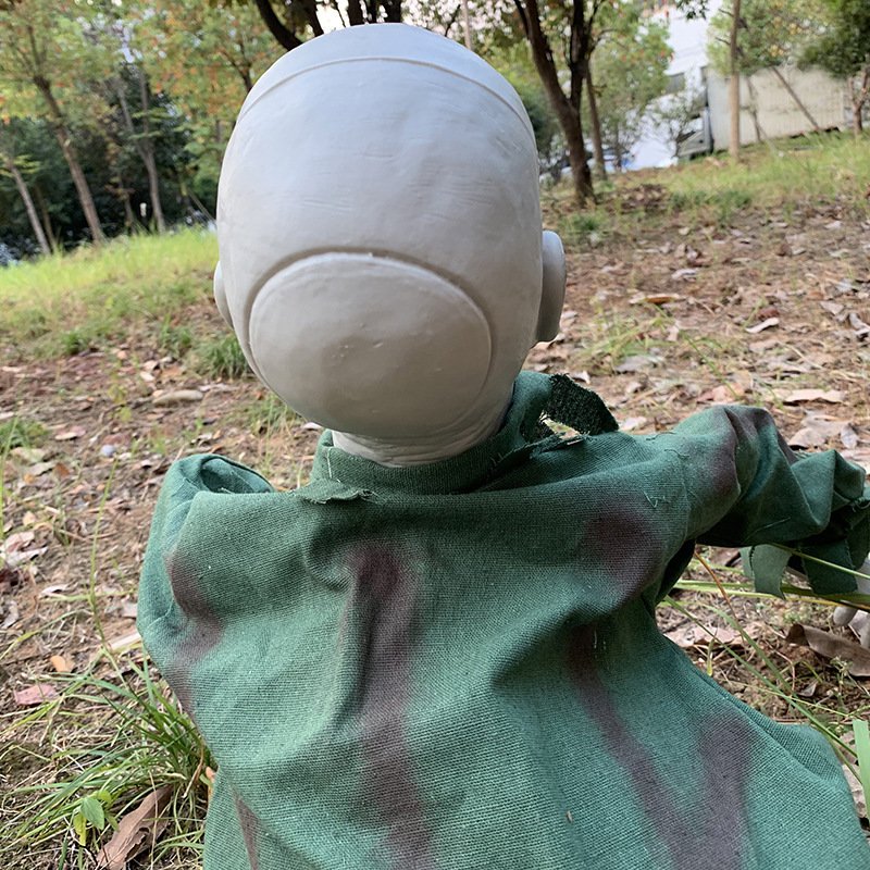 Accesorios de Halloween Fiesta del festival de fantasmas Casa encantada Bar KTV Decoración Horror eléctrico Gran escalada fantasma rastrero Zombis Zombis