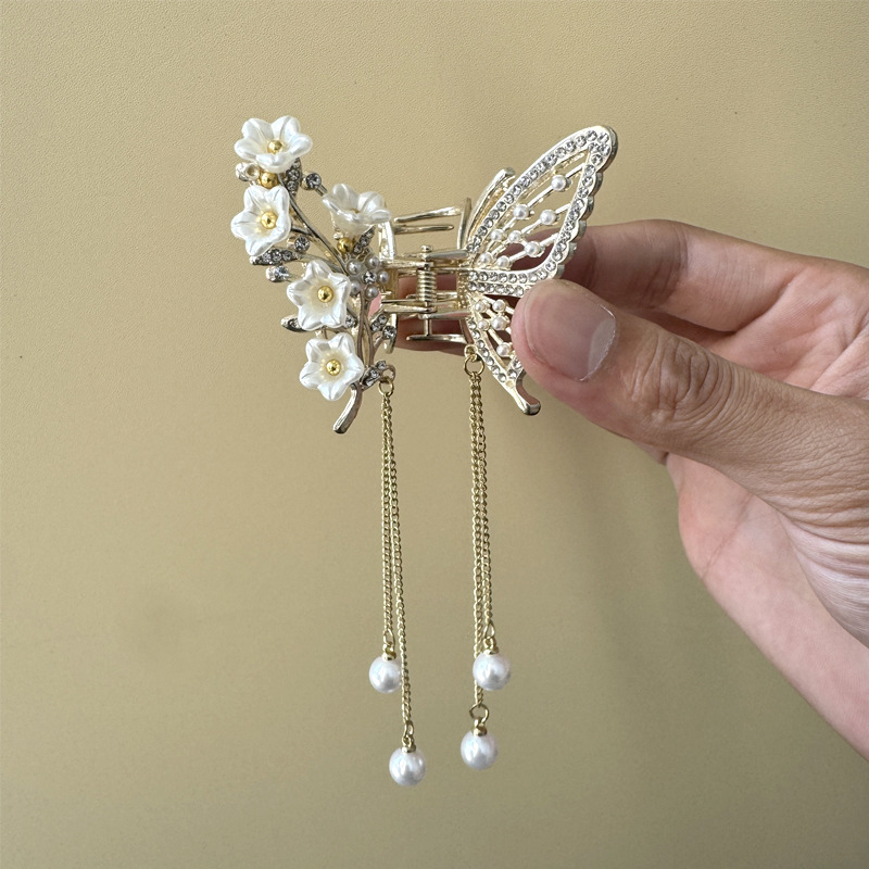 L93 라인스톤 나비