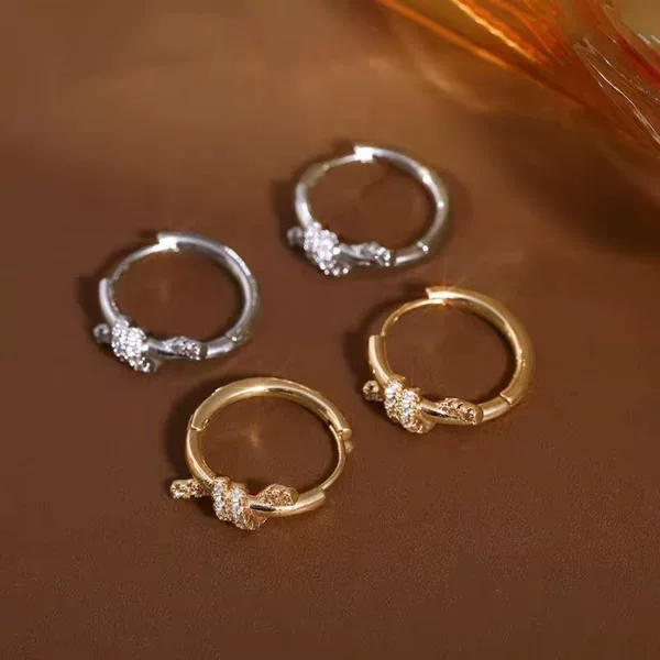 Popular minimalist niche knot earrings 2026 new model micro-inlaid zircon exquisite earrings cool style minimalist women's earrings