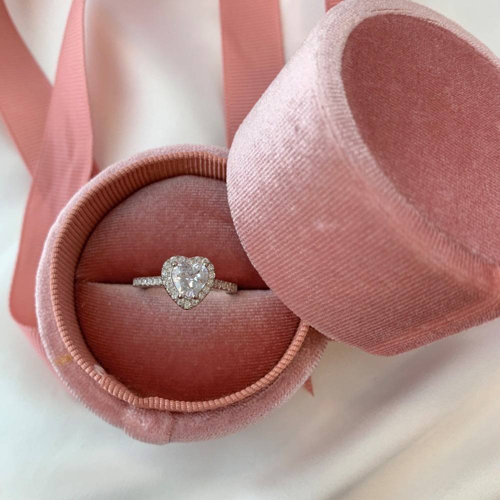 3g Weight Zircon Inlay Material Rings Classification 5, 9 Ring Size Banquet, Daily Occasion 925 Sterling Silver Material Heart Shape Pattern 2025 Spring and Summer Season Women's Gender Plating Design Elegant, Simple Style Style 925 Sterling Silver Zircon Heart Shape Rings 925 Sterling Silver Rings 47