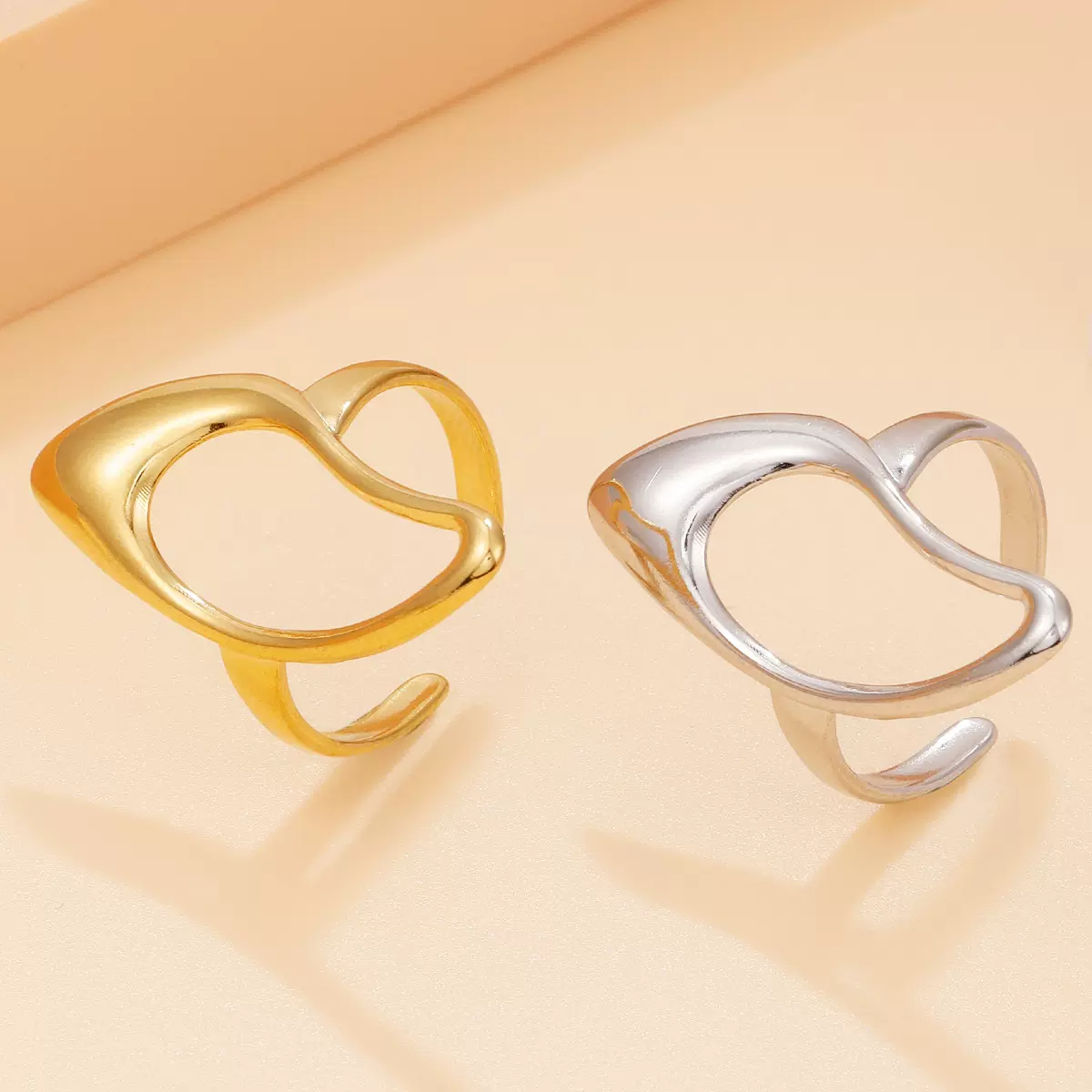 跨境个性ins风不规则设计异形开口不锈钢戒指油压真空镀18K金饰品